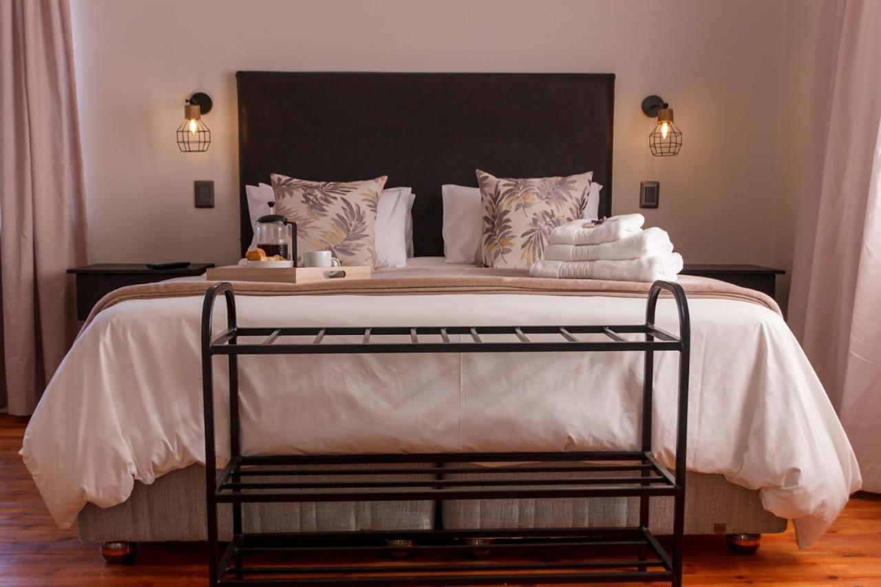 Cradock Guest House & Self Catering Bagian luar foto