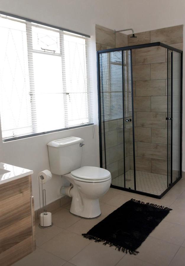Cradock Guest House & Self Catering Bagian luar foto